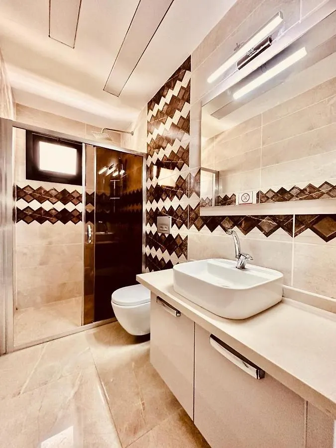 Magnifique Villa Avec Piscine Prive Kusadasi Turquía